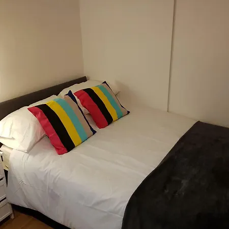 Quality * Leeds (West Yorkshire)